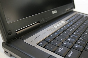 [TK] Dell Latitude D830-img_0943-jpg