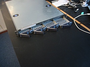 [TKA] Procurve 2524 / Xeon server-img_0229-jpg