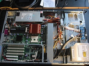 [TKA] Procurve 2524 / Xeon server-img_0232-jpg