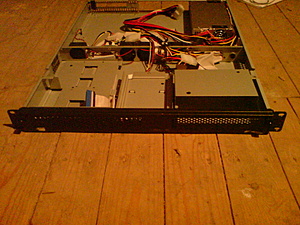 1u chieftec case &amp; 8 Port CyberSwitch (EPC) &amp; p4 2,4 Ghz-dsc00036-jpg