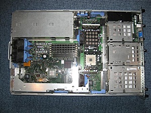 [TKA] PowerEdge 2650-img_0025-small-jpg