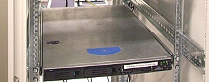 [TK] Intel server dual xeon 2.8-server-jpg