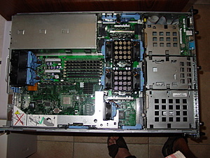 PE 2650 en DL360 g2 te koop-dsc03453-jpg