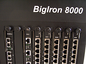 [TK] Foundry BigIron 8000, Fiber, GigE, BGP ready-bi8000_cards-jpg