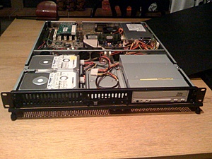 1U Chieftec UNC-110S-B serverbehuizing-front-jpg