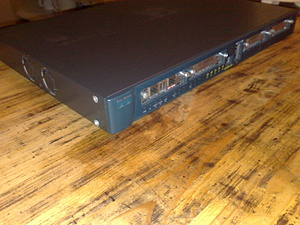 [TK] Cisco 1760 Router-05102008151-jpg