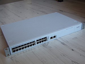 [tk] 4U dual xeon servers + 3comk switch-dscf3125-copy-jpg