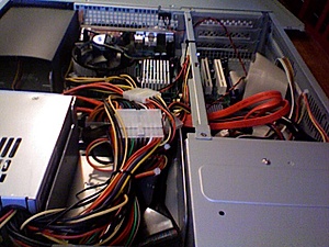 [TK] 2e Hands Server (eind 2006), klein prijsje-photo-9-jpg