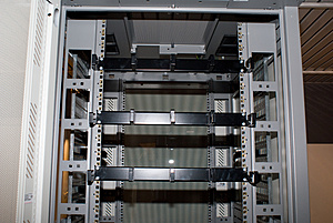 TK 45U racks, consoles, netwerkbekabeling,..-dsc00784-jpg