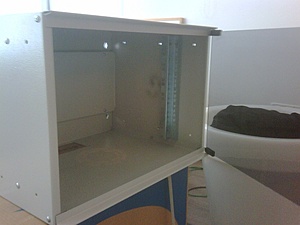 [TK]7U 19&ldquo; wall mounting cabinet-binnenkant-jpg