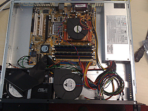[TK] 1U AMD Athlon 64 (...voor weinig)-1u_athlon-jpg