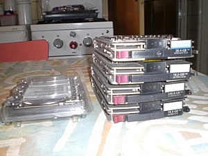 TE KOOP: 146GB SCSI disk-cimg2399-jpg