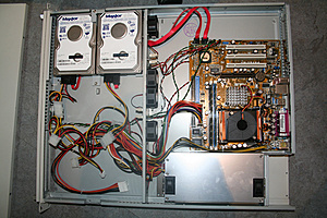 [TK] 1x Supermicro + 1x Simpel servertje-srv_bovenkant-jpg