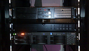 4x IBM xSeries 345-30082009105-jpg