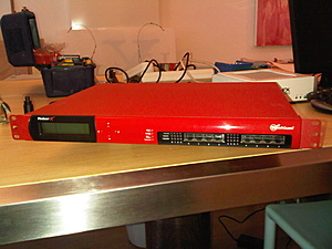 Aangeboden Firebox Watchguard X1250e core-img00063-20090929-1648-jpg