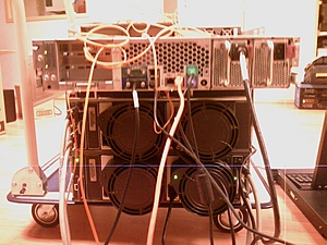 MSA 1000 SAN, switch + dl380 g3-imag0679-jpg