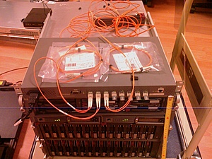 MSA 1000 SAN, switch + dl380 g3-msa1000bovenkant-jpg