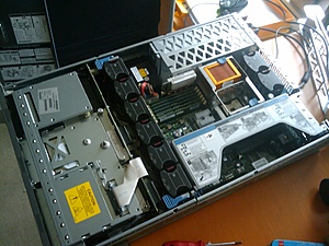 [TK] HP proliant DL380 G4-2009-10-18-17-09-01-jpg