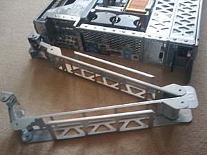 [TK] HP proliant DL380 G4-2009-10-18-17-19-25-jpg