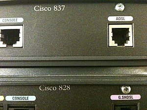 [TK] Diverse Cisco Routers &amp; 5 3COM 4050 C17708-switches-007-jpg