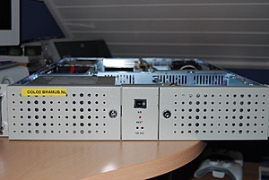 TK: Pentium4 - 2u-dsc_0436-jpg