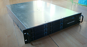2U Dual Xeon Server-voorkant-jpg