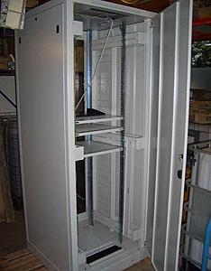 2 x 19 inch rack-a4duow5mce2jblaa-uxqiq-jpg