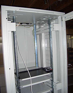 2 x 19 inch rack-p6pq1f03yty3dff2isuo0w-jpg