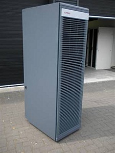 TK serverkast Compaq-compaq1-jpg