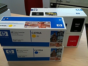 Opruiming! Diversen o.a.: Servers, Telefoons, Modems, Routers, etc.-img_0044-jpg