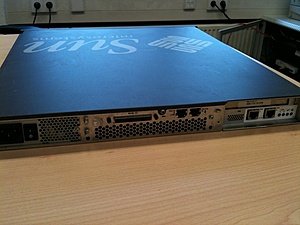 Opruiming! Diversen o.a.: Servers, Telefoons, Modems, Routers, etc.-img_0052-jpg