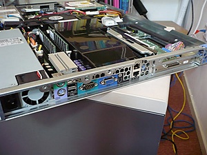 TK: TEAB 2x Dell Poweredge 750 73GB SCSI RAID-p1020191-jpg