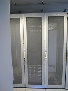 TK: Partij 19" racks (Minkels)-img_0207-jpg