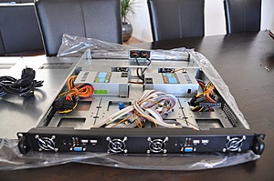 [TK] Switch / APC / HDD / 1u Kasten (Dual Mini-ITX) / Servers-dsc_0122_1-jpg