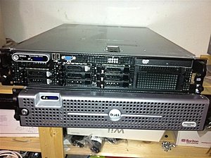 Dell PowerEdge 2950 III Quad Core Xeon (2x)-img_0778-medium-jpg