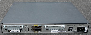 [TK] Cisco 1841 router-img_1080-jpg