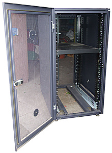 [TK] 24U Dell Server Rack-dscf1926-gesneden-jpg