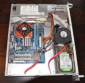 [TK] Switch / APC / HDD / 1u Kasten (Dual Mini-ITX) / Servers-super3-jpg