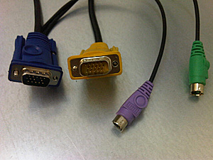 [TK] KVM kabels (voor KVM over IP)-img00329-20110909-2210-jpg