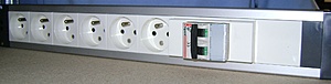 [TK] 4 x Legrand 19" Stekkerblok-legrand-jpg