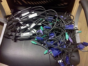 [TKA] KVM's, extenders, ps/2 pods en apc's-ps2-podsthb-jpg