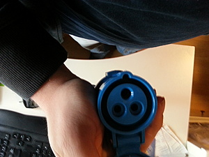 Kabel om APC aan te sluiten aan ATS-20120612_103620-jpg