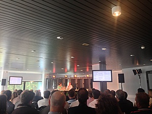 Guus Hiddink opent nieuw kantoor LeaseWeb-photo-14-jpg