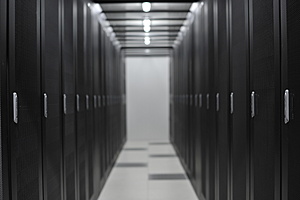 Greenhouse Datacenters-corridor-jpg