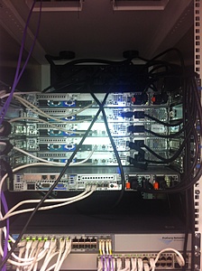 Plaats een foto van je rack/servers/datacenter-img_1270-jpg