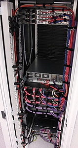 Plaats een foto van je rack/servers/datacenter-img_1266-jpg