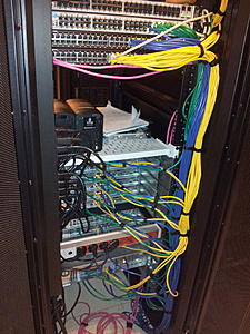 Plaats een foto van je rack/servers/datacenter-2012-06-15-16-04-31-small-jpg