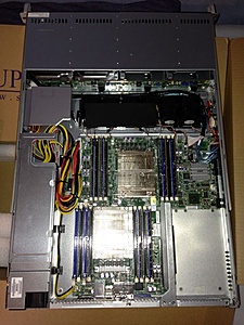 Plaats een foto van je rack/servers/datacenter-2504_266158783519350_2004754564_n-jpg