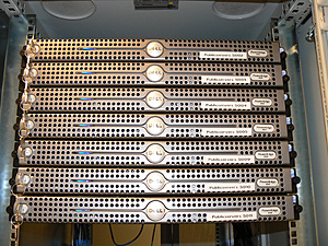 Plaats een foto van je rack/servers/datacenter-servers-jpg