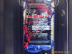 Plaats een foto van je rack/servers/datacenter-image_00059-jpg